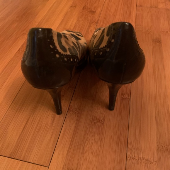 Marc Fisher Leopard Heels - Picture 5 of 6